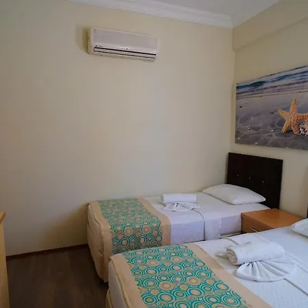 Smile Hotel 3* Sidé