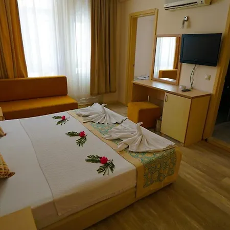 Smile Hotel Сиде