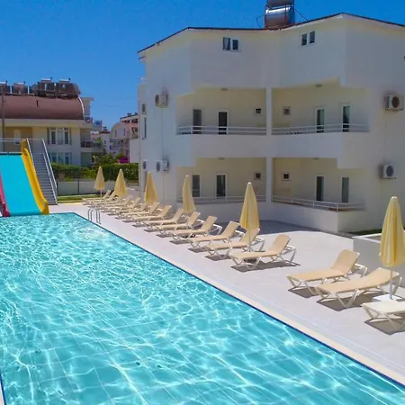 Smile Hotel Hotel 3*